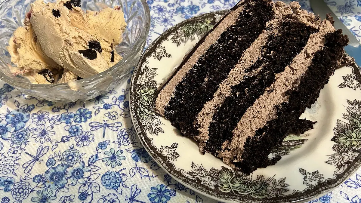 The Kitchen Table – cake shop in Broughty Ferry, Tayport